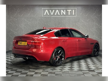 Used Jaguar XE 2015 for sale - 77283759: Photo