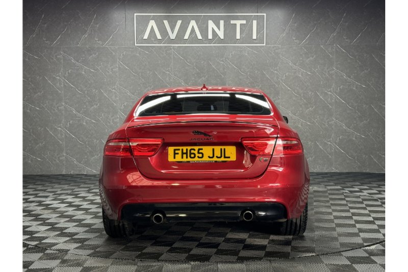 Used Jaguar XE 2015 for sale - 77283759: Photo 5