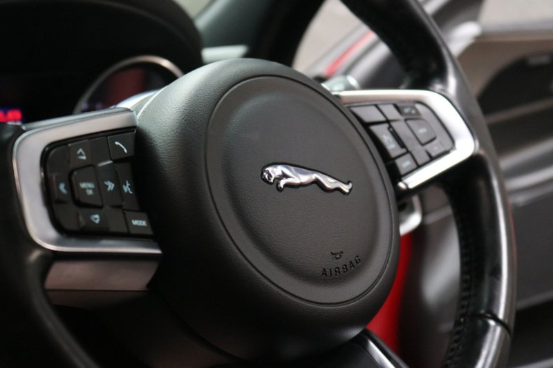 Used Jaguar XE 2015 for sale - 77283759: Photo 50