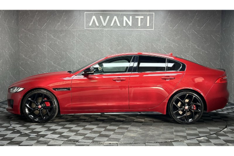 Used Jaguar XE 2015 for sale - 77283759: Photo 7