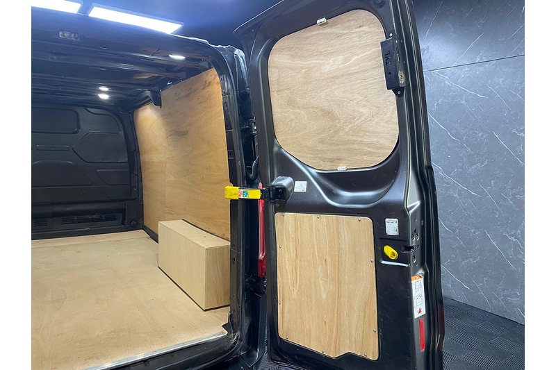 Used Ford Transit Custom 2022 for sale - 77140272: Photo 24