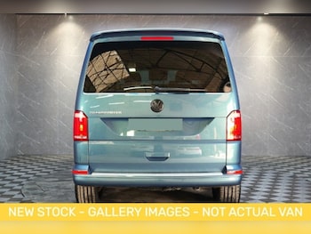 Used Volkswagen Transporter 2019 for sale - 78401999: Photo