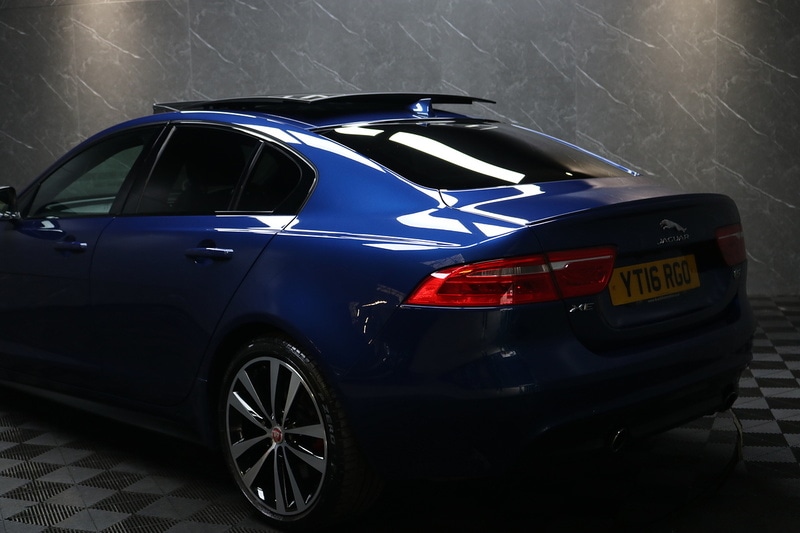 Used Jaguar XE 2016 for sale - 77328676: Photo 30