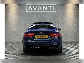 Used Jaguar XE 2016 for sale - 77328676: Photo