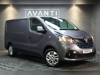 Renault Trafic feature image