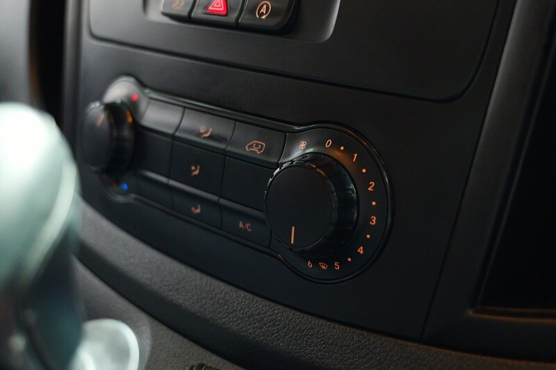 Used Mercedes-Benz Vito 2019 for sale - 77027603: Photo 31