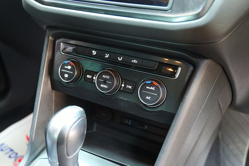 Used Volkswagen Tiguan 2016 for sale - 77027644: Photo 28