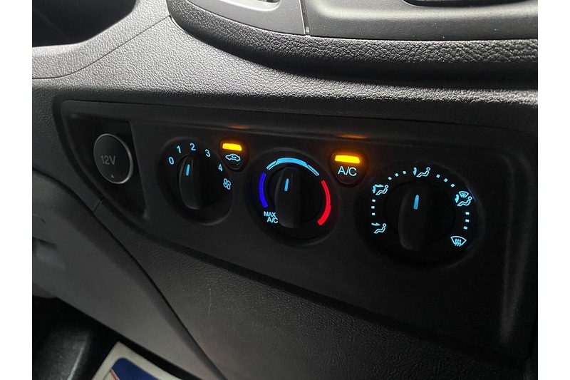 Used Ford Transit 2018 for sale - 77140300: Photo 43