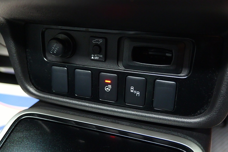 Used Mitsubishi Outlander 2018 for sale - 77140301: Photo 29