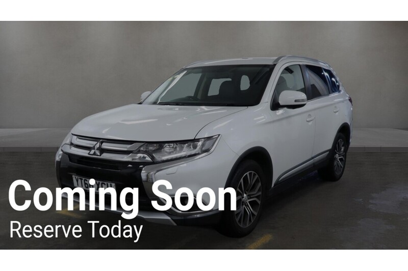 Used Mitsubishi Outlander 2018 for sale - 77140301: Photo 3