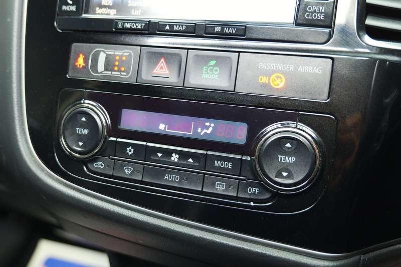 Used Mitsubishi Outlander 2018 for sale - 77140301: Photo 31