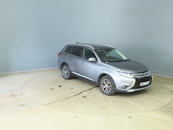 Used Mitsubishi Outlander 2017 for sale - 78402051: Photo