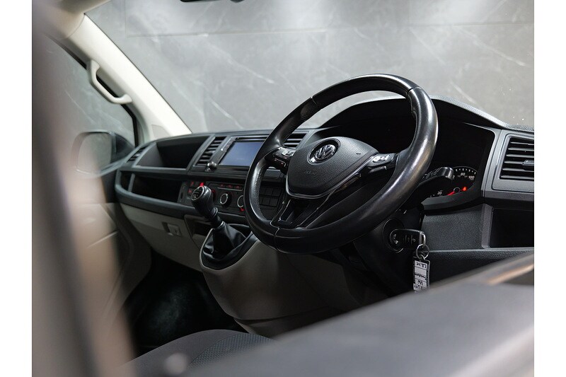 Used Volkswagen Transporter 2018 for sale - 77027692: Photo 40