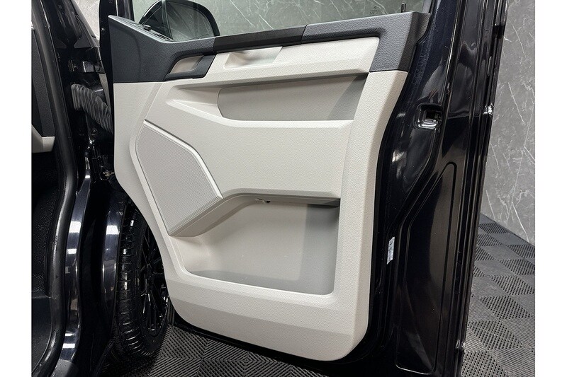 Used Volkswagen Transporter 2019 for sale - 77027682: Photo 19