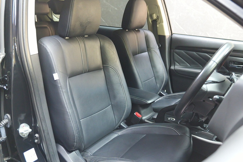 Used Mitsubishi Outlander 2018 for sale - 77027631: Photo 14