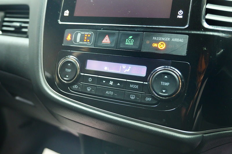 Used Mitsubishi Outlander 2018 for sale - 77027631: Photo 27