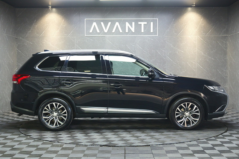 Used Mitsubishi Outlander 2018 for sale - 77027631: Photo 3