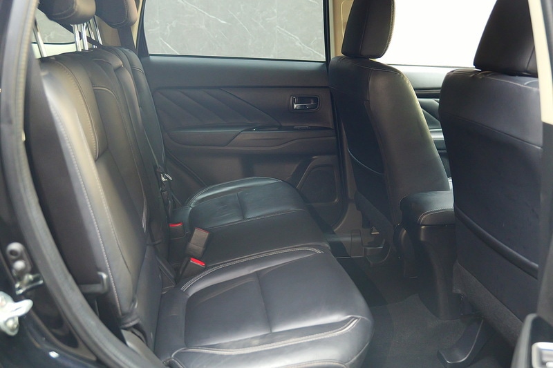 Used Mitsubishi Outlander 2018 for sale - 77027631: Photo 37