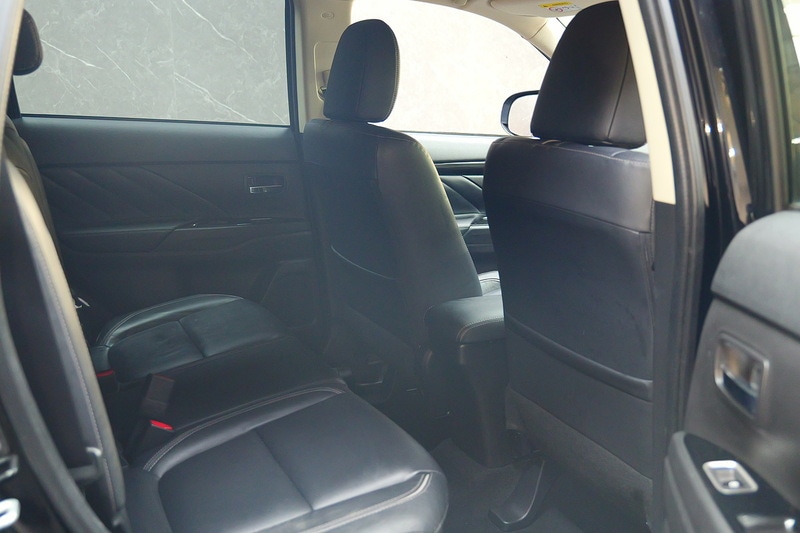 Used Mitsubishi Outlander 2018 for sale - 77027631: Photo 38