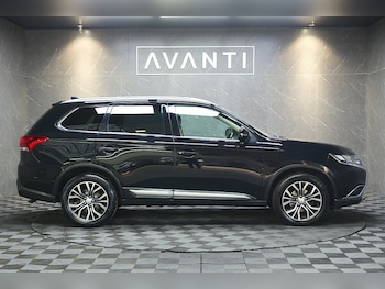 Used Mitsubishi Outlander 2018 for sale - 77027631: Photo