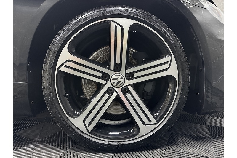 Used Volkswagen Scirocco 2018 for sale - 77465267: Photo 52