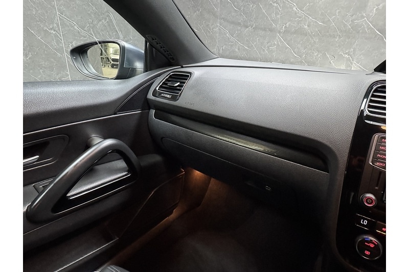 Used Volkswagen Scirocco 2018 for sale - 77465267: Photo 55