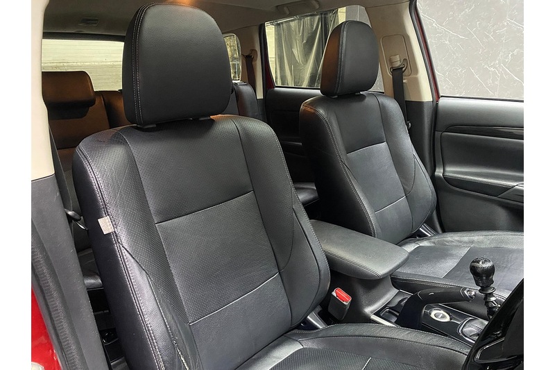 Used Mitsubishi Outlander 2017 for sale - 77422924: Photo 22