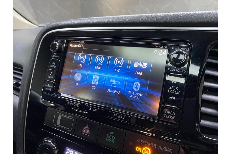 Used Mitsubishi Outlander 2017 for sale - 77422924: Photo 31