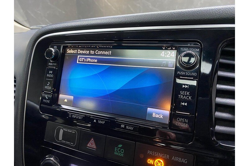 Used Mitsubishi Outlander 2017 for sale - 77422924: Photo 32