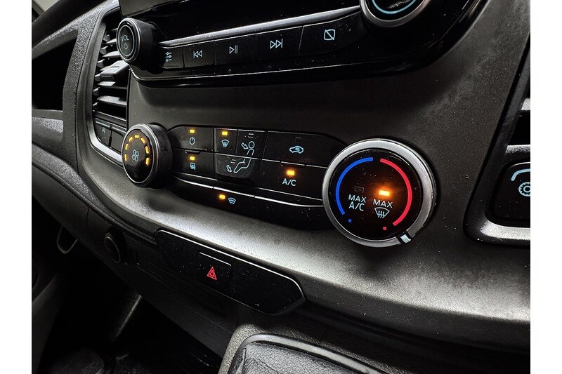 Used Ford Transit Custom 2020 for sale - 77530284: Photo 28