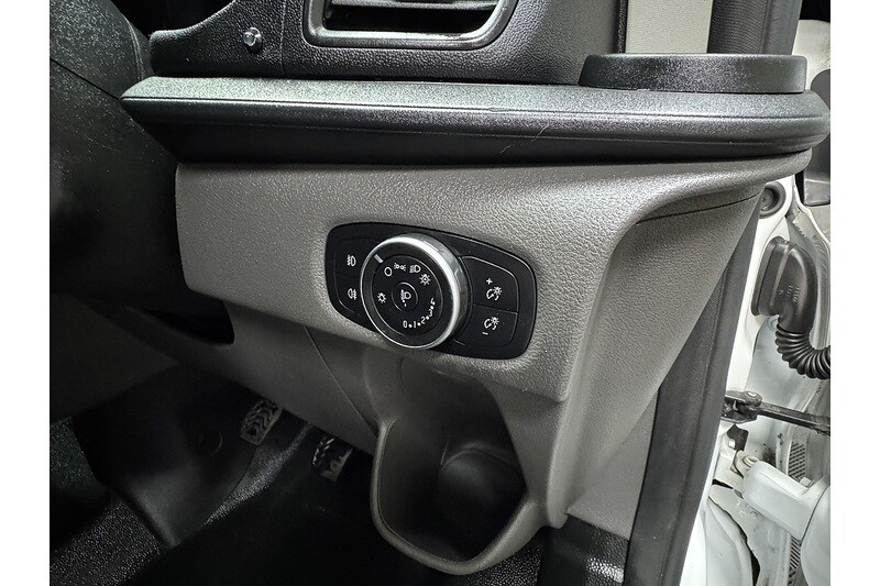 Used Ford Transit Custom 2020 for sale - 77530284: Photo 54