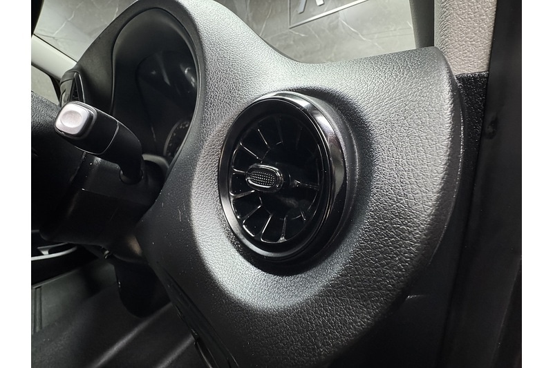 Used Mercedes-Benz Vito 2020 for sale - 77328703: Photo 33