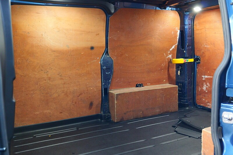 Used Ford Transit Custom 2020 for sale - 77027611: Photo 41