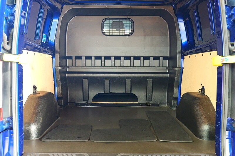 Used Ford Transit Custom 2017 for sale - 77027670: Photo 38