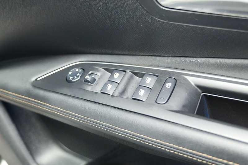 Used Peugeot 3008 2019 for sale - 77065430: Photo 19