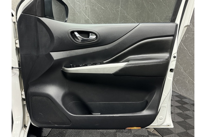 Used Nissan Navara 2016 for sale - 77579517: Photo 21