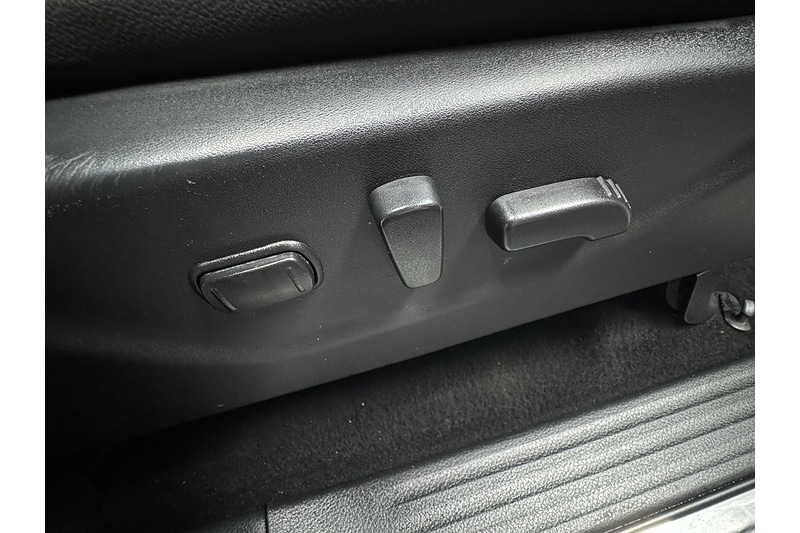 Used Nissan Navara 2016 for sale - 77579517: Photo 24