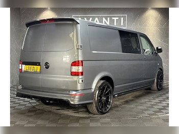 Used Volkswagen Transporter 2015 for sale - 77027634: Photo