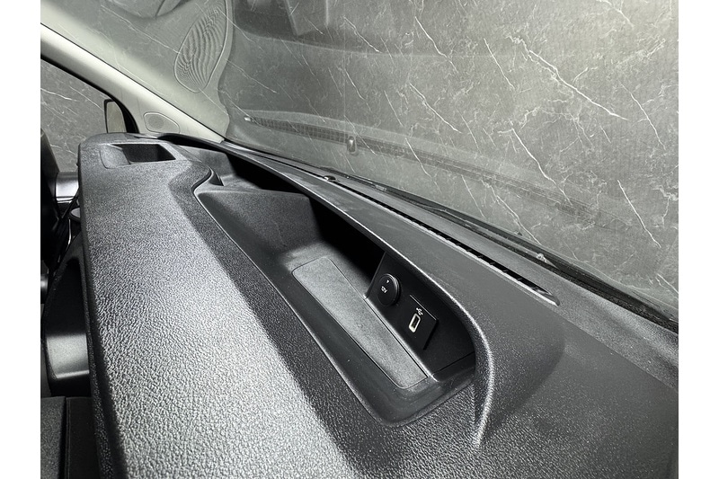 Used Ford Transit Custom 2019 for sale - 77963632: Photo 30