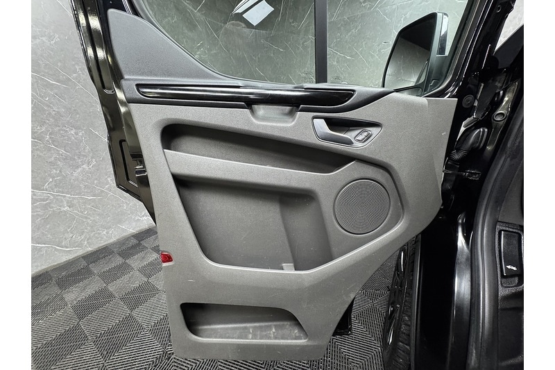 Used Ford Transit Custom 2019 for sale - 77963632: Photo 37