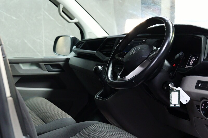 Used Volkswagen Transporter 2022 for sale - 77027604: Photo 16