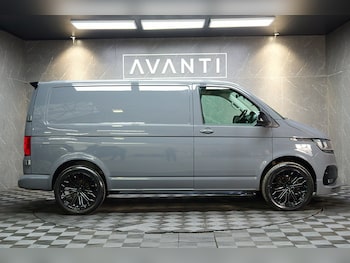 Used Volkswagen Transporter 2022 for sale - 77027604: Photo