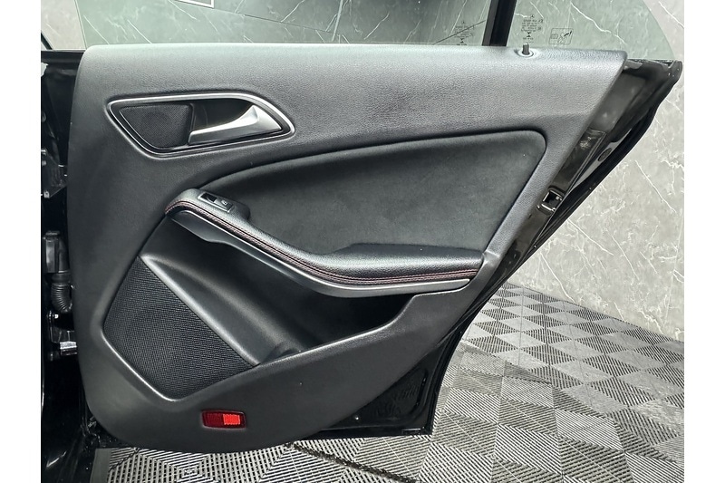 Used Mercedes-Benz CLA 2018 for sale - 77530272: Photo 33