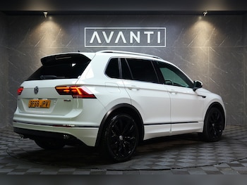 Used Volkswagen Tiguan 2018 for sale - 77027719: Photo