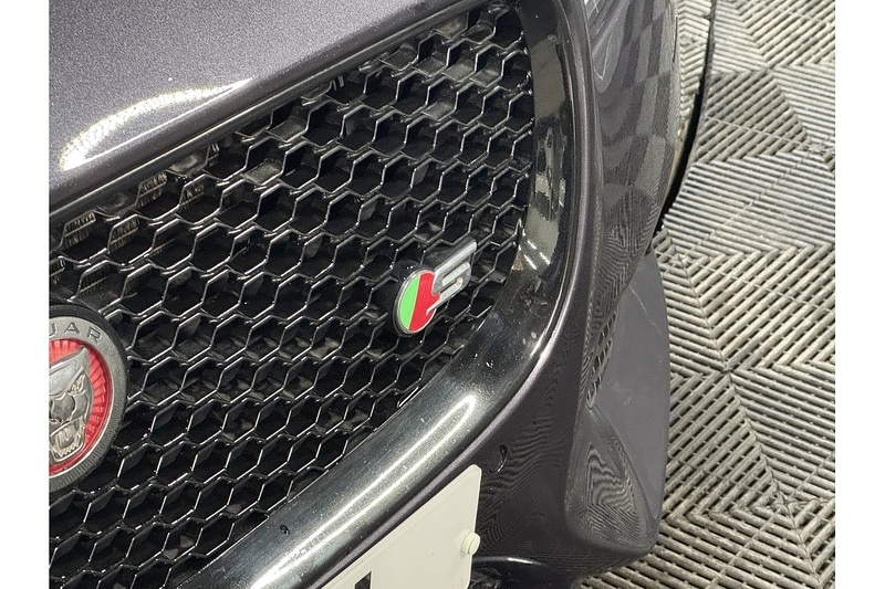 Used Jaguar XF 2017 for sale - 77027672: Photo 14