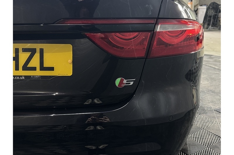 Used Jaguar XF 2017 for sale - 77027672: Photo 26