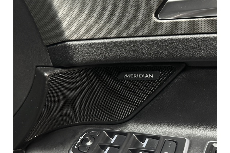 Used Jaguar XF 2017 for sale - 77027672: Photo 35