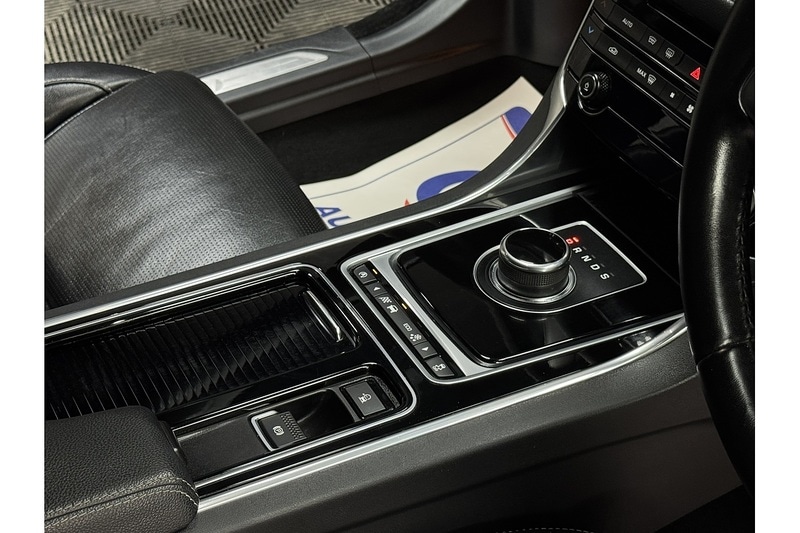 Used Jaguar XF 2017 for sale - 77027672: Photo 36