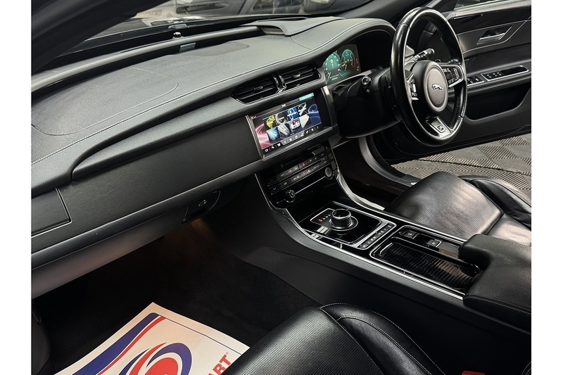 Used Jaguar XF 2017 for sale - 77027672: Photo 59