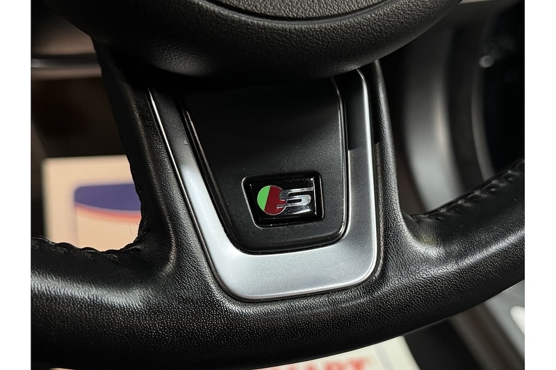 Used Jaguar XF 2017 for sale - 77027672: Photo 70